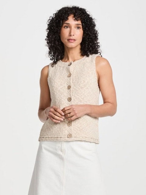 Leichtes Damen Stricktop mit Knöpfen aus Baumwolle und Leinen Leichtes Damen Stricktop mit Knöpfen aus Baumwolle und Leinen