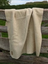 Kuscheldecke aus Wolle mittelgroß