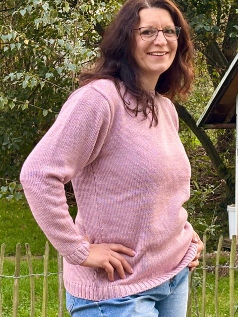 Leichter Pullover aus Merinowolle altrosa Leichter Pullover aus Merinowolle altrosa