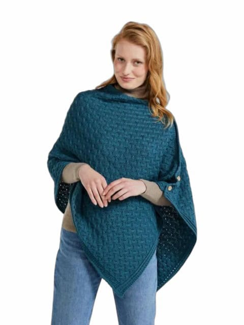 Poncho mit Knöpfen aus Merinowolle petrol