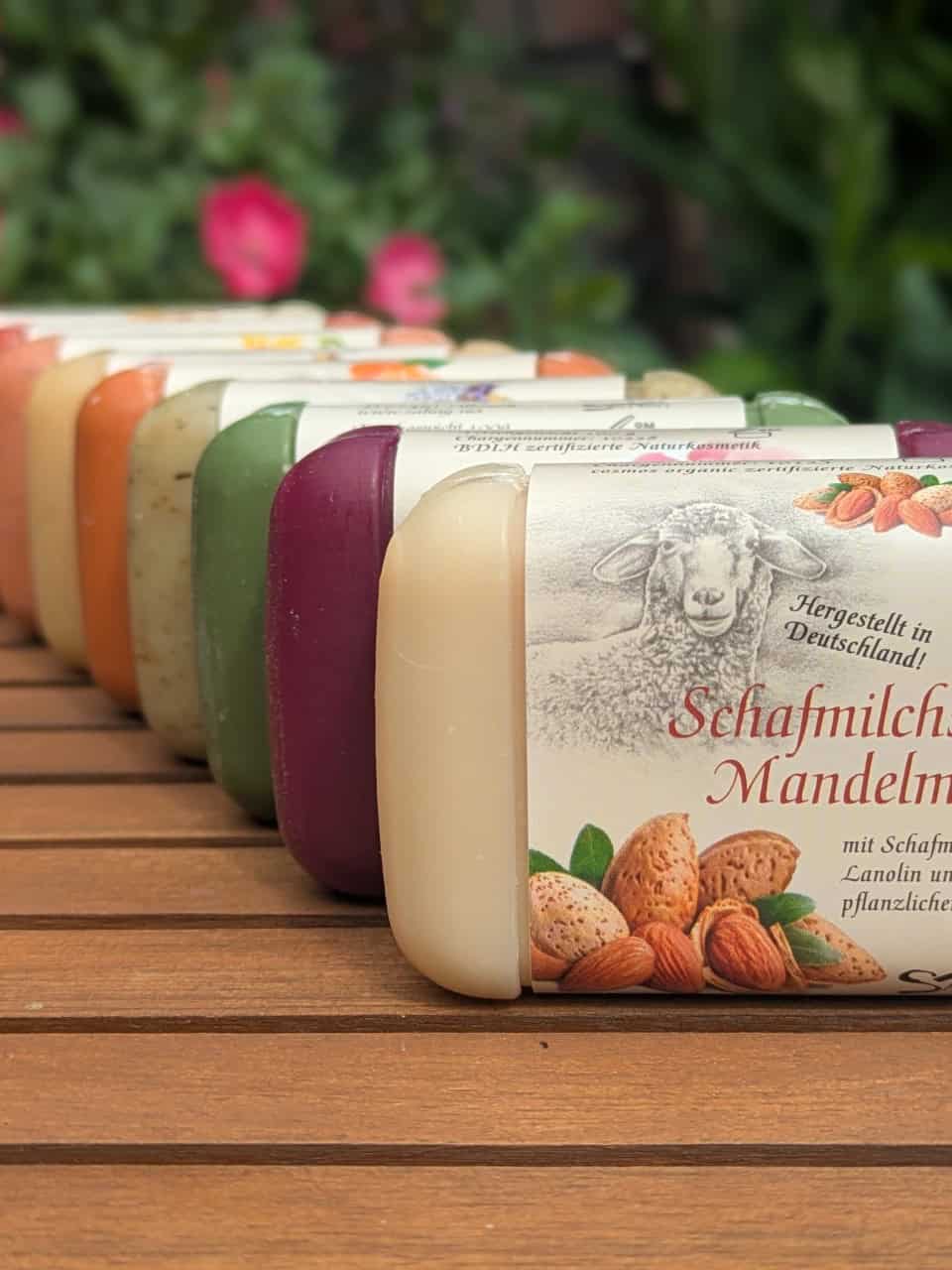 Saling Schafmilchseife eckig mit Lanolin verschiedene Sorten Saling Schafmilchseife eckig mit Lanolin verschiedene Sorten