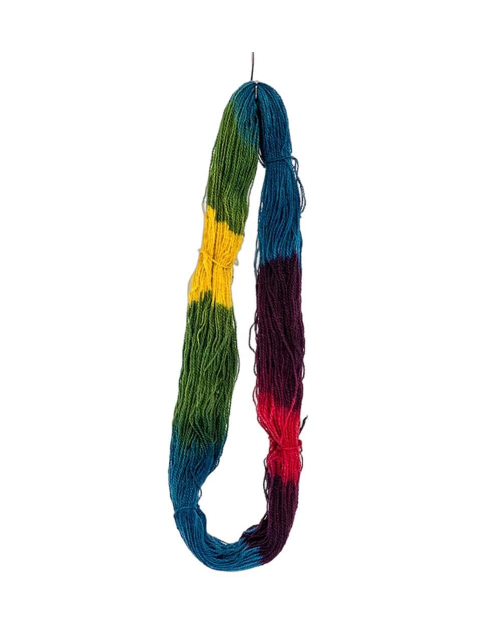 Strickwolle Häkelwolle 3-fach gezwirnt Regenbogenfarben Strickwolle Häkelwolle 3-fach gezwirnt Regenbogenfarben